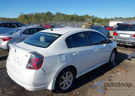 2012 Nissan Sentra 2.0 Sr из США, поврежденный, VIN 3N1AB6AP7CL695794